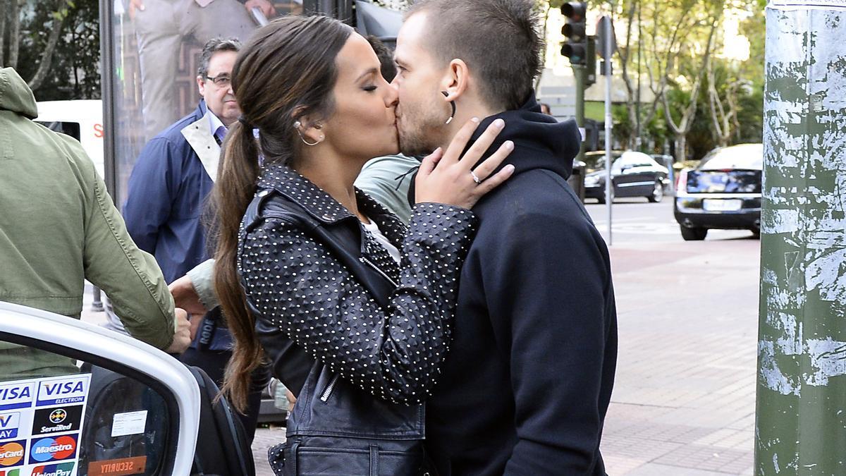 Los besos de Cristina Pedroche y David Muñoz