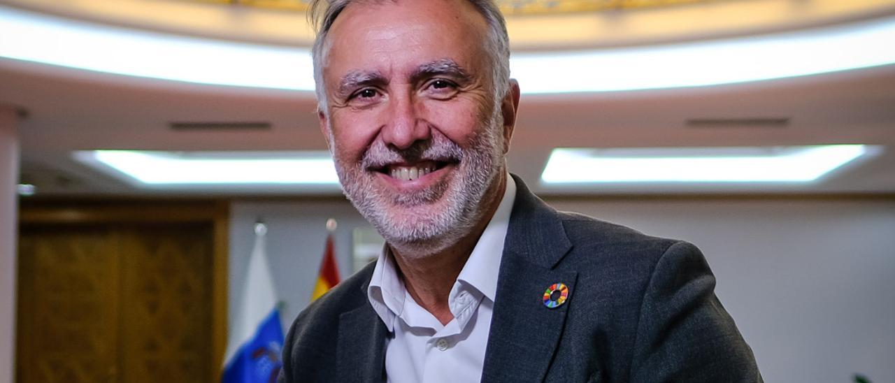 El presidente del Gobierno en funciones, Ángel Víctor Torres, en la sede de Presidencia de la capital grancanaria.