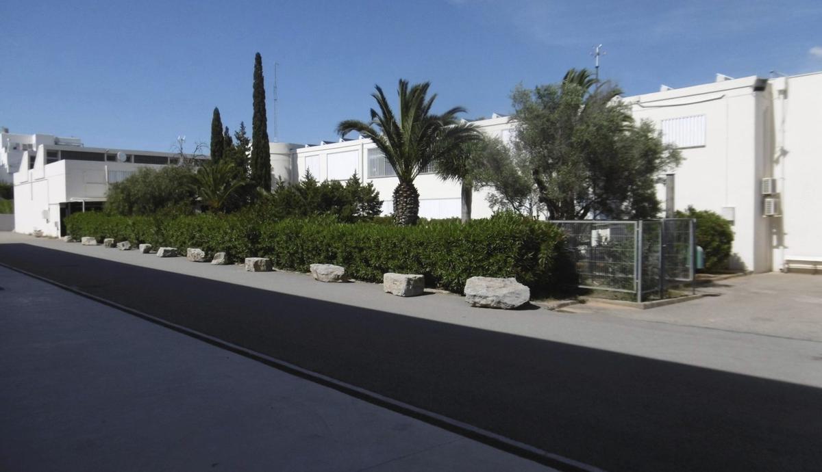 Façana de ponent de l’Institut Isidor Macabich.