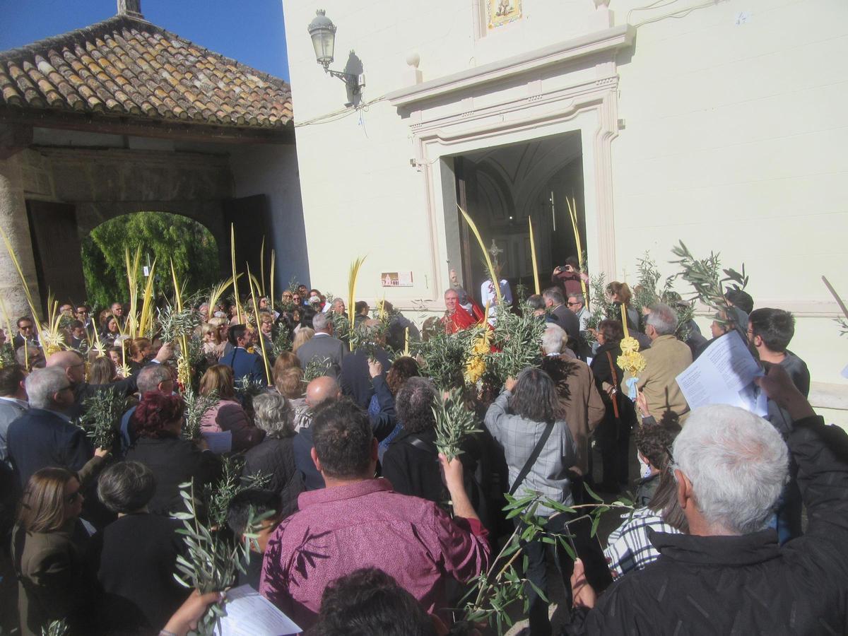 La gran participación en la procesión.