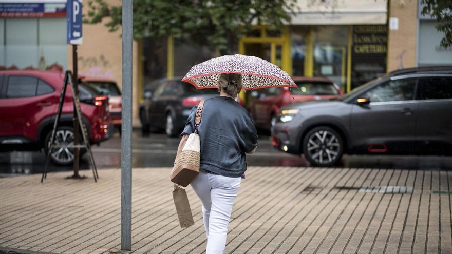 Catalunya activa diversos avisos per intensitat de pluja per a aquest cap de setmana i adverteix de ruixats potencialment  torrencials