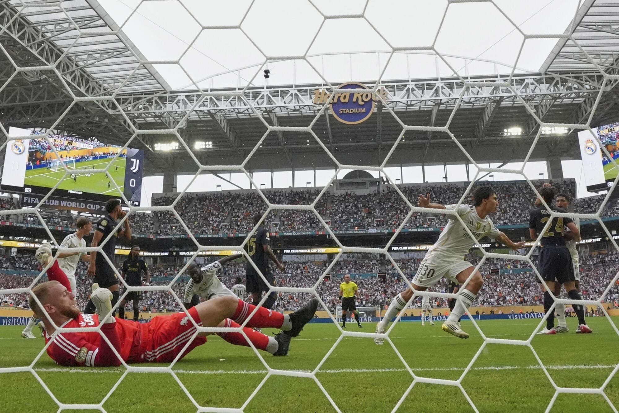 Real Madrid's Gonzalo Garcia celebrates after scoring during the Club World Cup round of 16 soccer match between Real Madrid and Juventus in Miami Gardens, Fla., Tuesday, July 1, 2025. (AP Photo/Rebecca Blackwell)