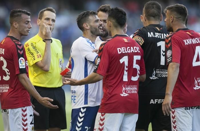 04/06/2017.DEPORTES.Partido de futbol entre CD Tenerife y Nástic Tarragona..Fotos: Carsten W. Lauritsen