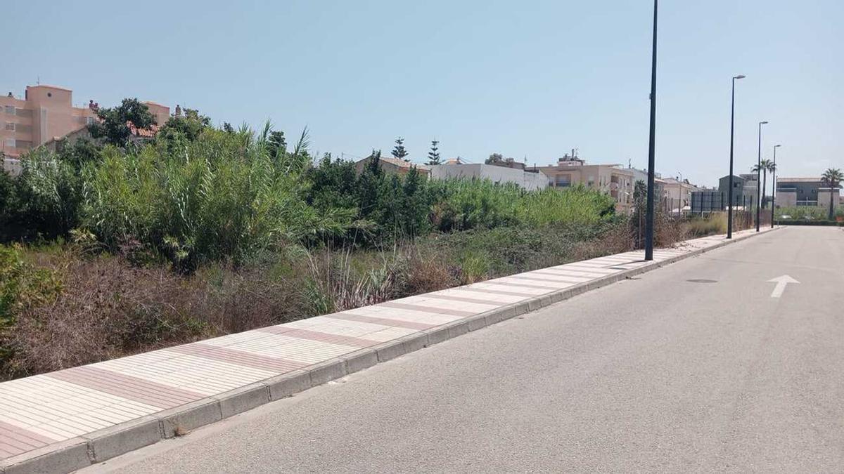 Una zona de varios solares urbanos a los que se refiere el Ayuntamiento de Daimús