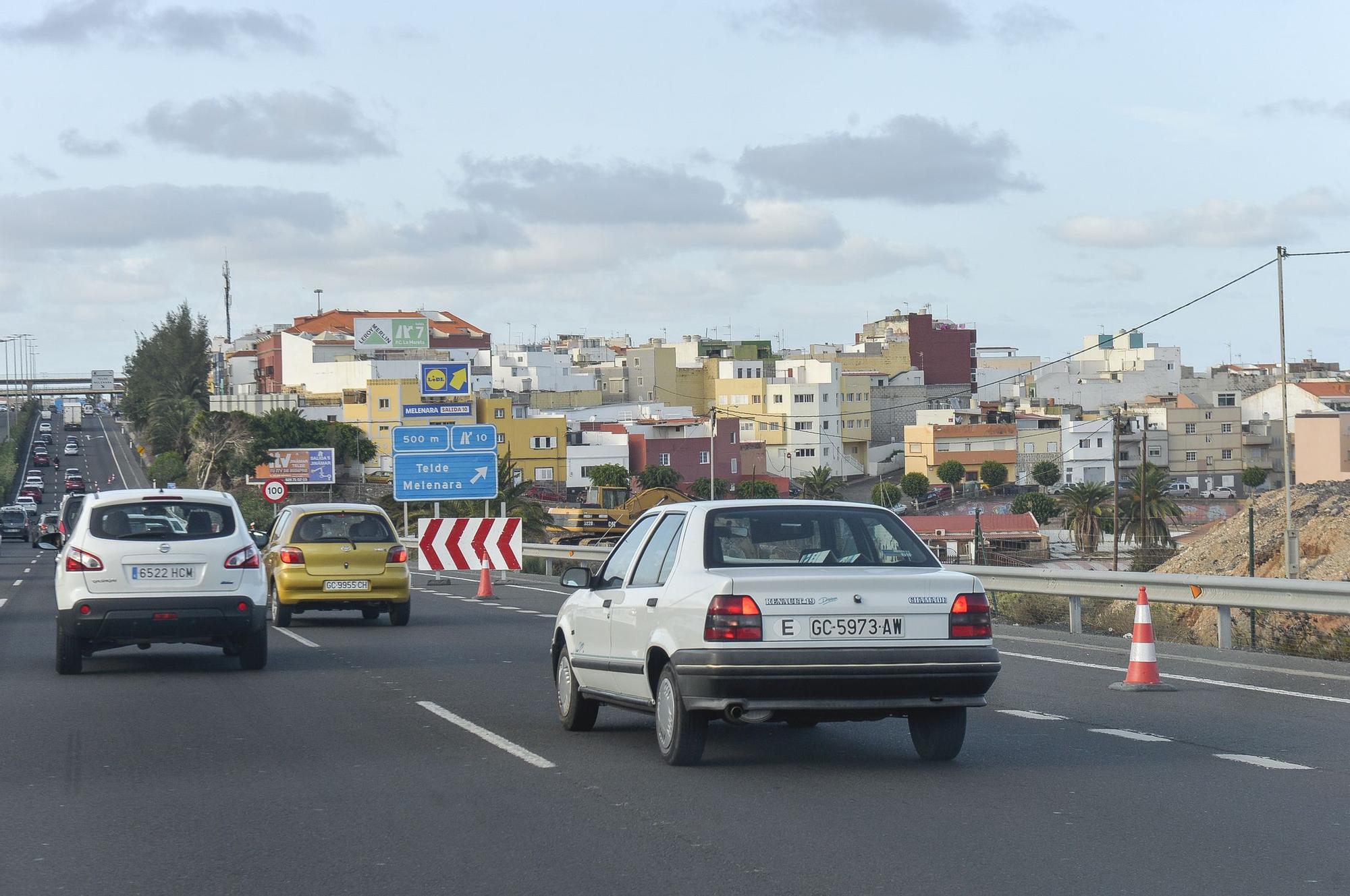 Derrumbe de un muro en la autopista