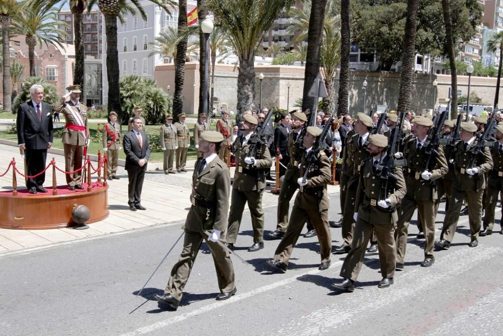 Acto solemne de homenaje a los héroes del 2 de Mayo en Cartagena