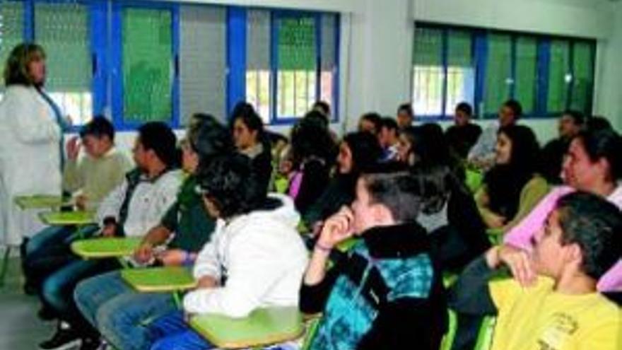 Más de mil jóvenes aprenden a rechazar sustancias adictivas