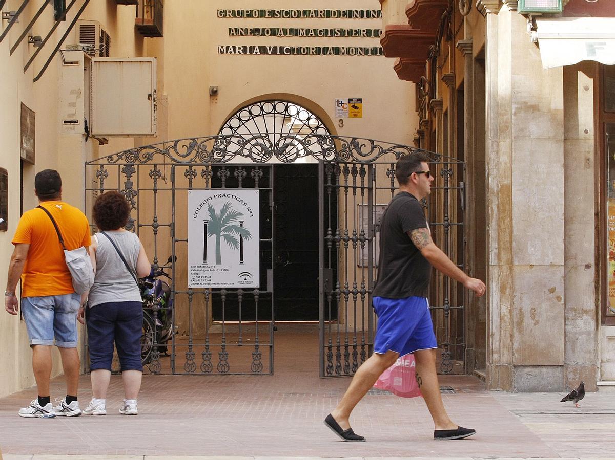 Fachada principal del Colegio Prácticas N 1 en una foto de 2014.