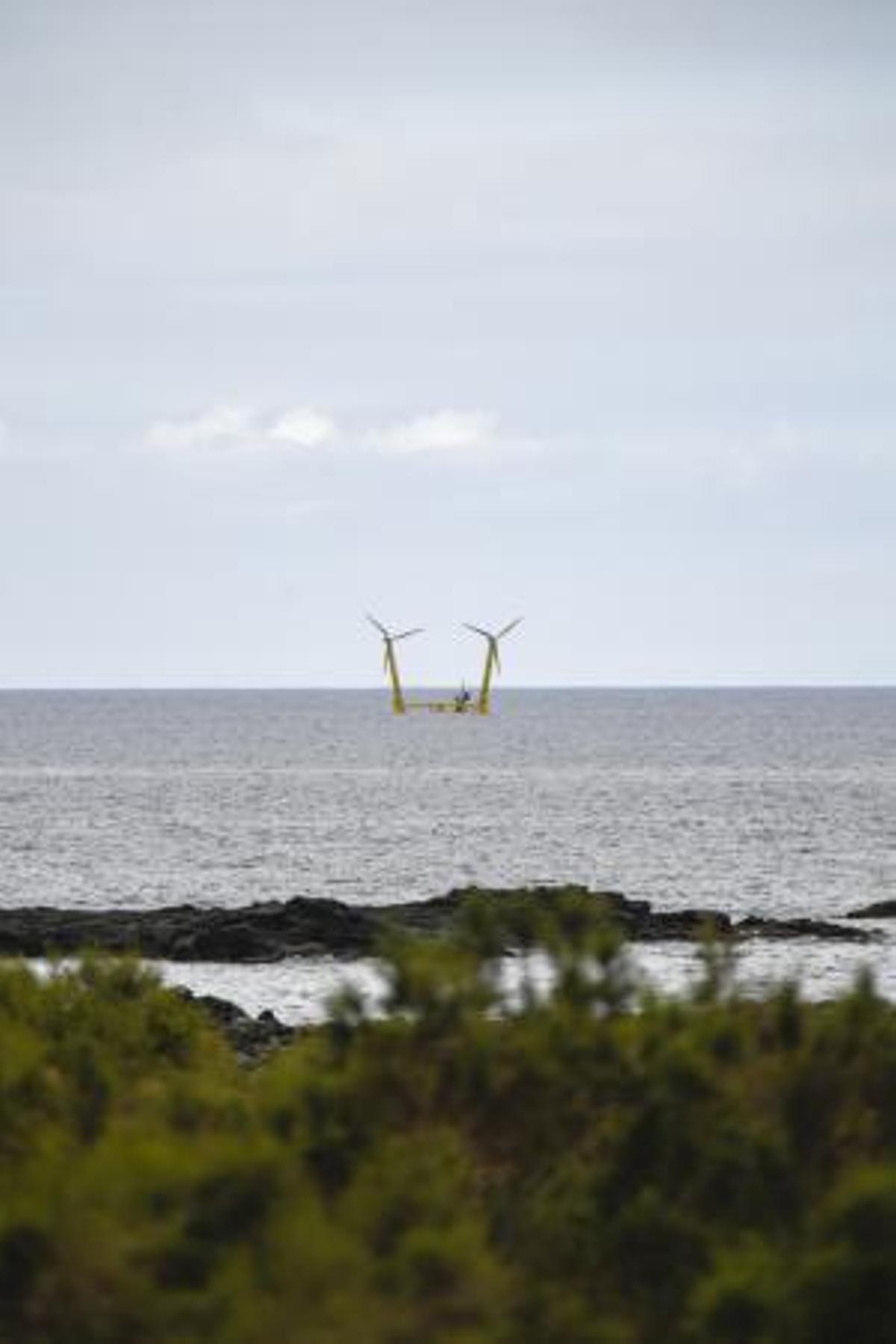 Prototipo de aereogenerador de dos cabezas