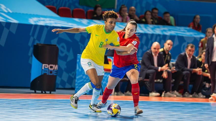 La selecció estatal de la tècnica de Bagà Clàudia Pons paga un mal inici i queda fora de la final del Mundial (1-4)