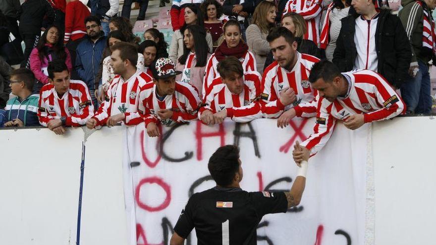 El Zamora CF regala el ascenso al Mancha Real