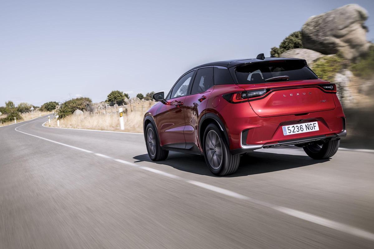 Lexus ofrece una personalización completa de sus vehículos