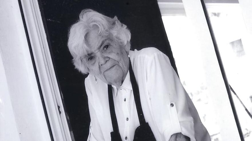 Lola Peiró: El antídoto para no confundir la música con el ruido