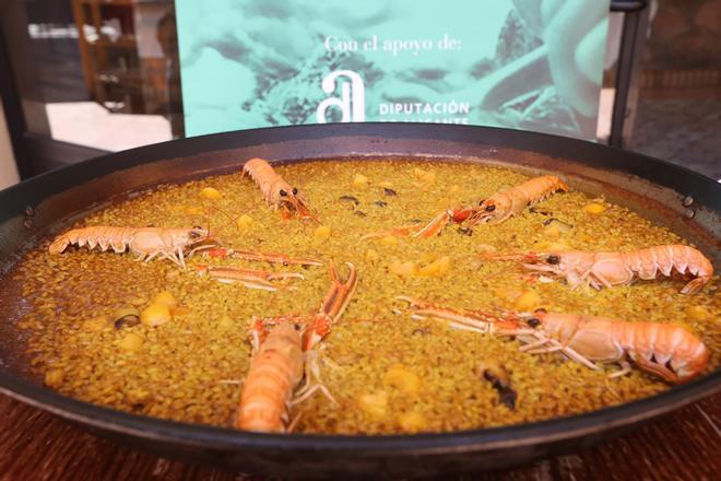 "Menjars de la Terra" arranca en Benidorm con La Arrocería de La Mejillonera
