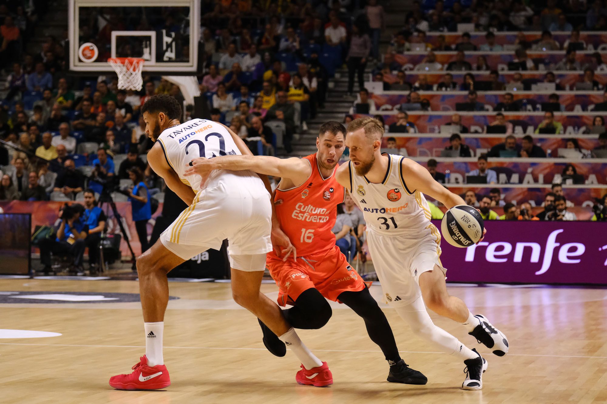 Real Madrid - Valencia Basket, semifinal de la Copa del Rey de 2024.