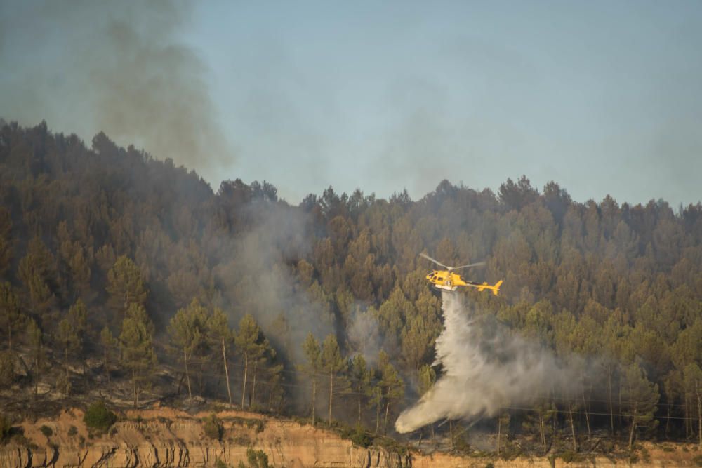 Imatges de l'incendi d'Avinyó.