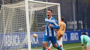 Mario Nájera en el Fabril-Rayo Cantabria