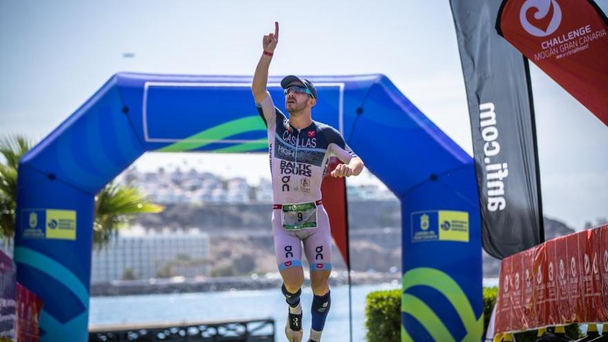 Jan Frodeno y Nicola Spirig, campeones del Anfi Challenge Mogán Gran Canaria