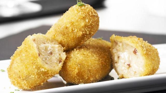 Croquetas de jamón y pollo.