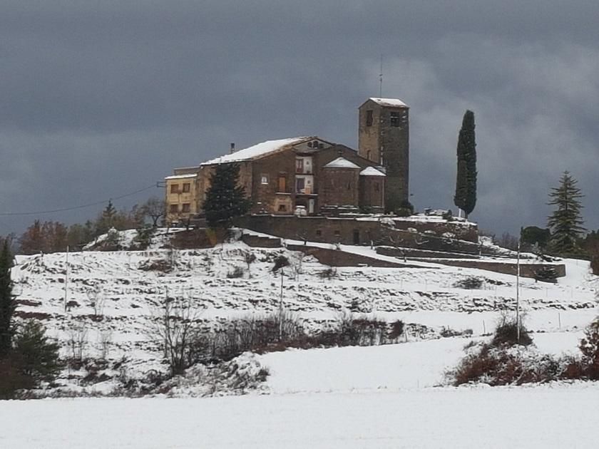 Imatge de Sant Feliu de Terrassola, a Oló, enfarinat