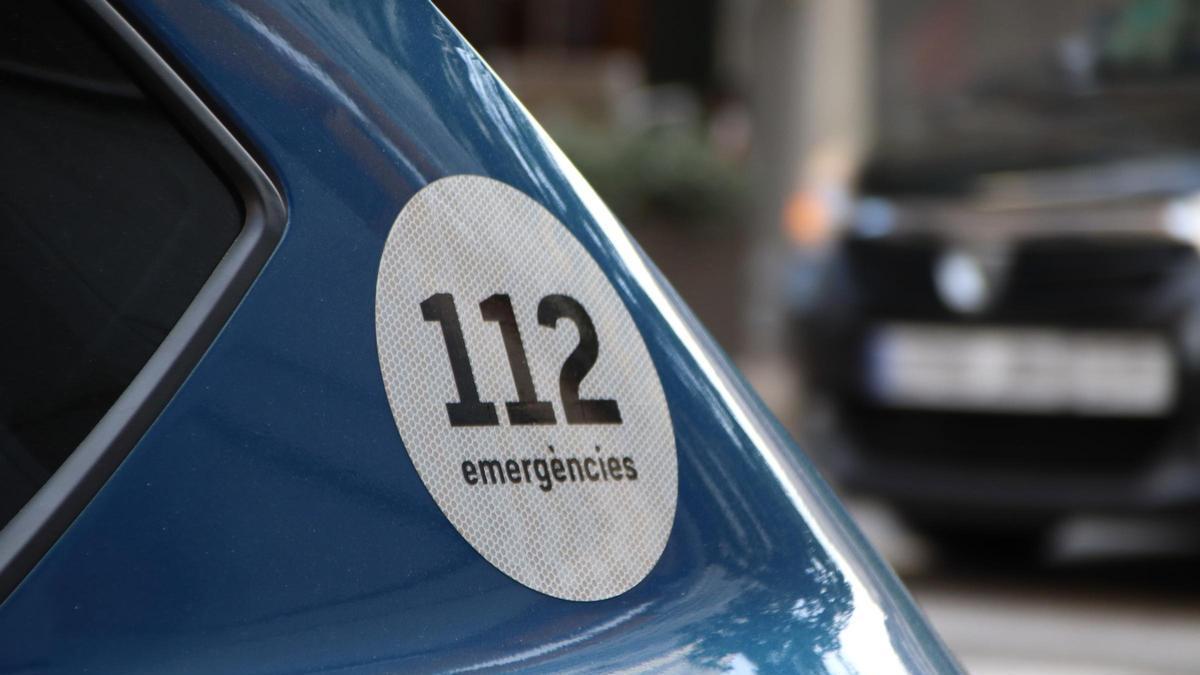 Cotxe dels Mossos amb el 112 visible, en una imatge d'arxiu.