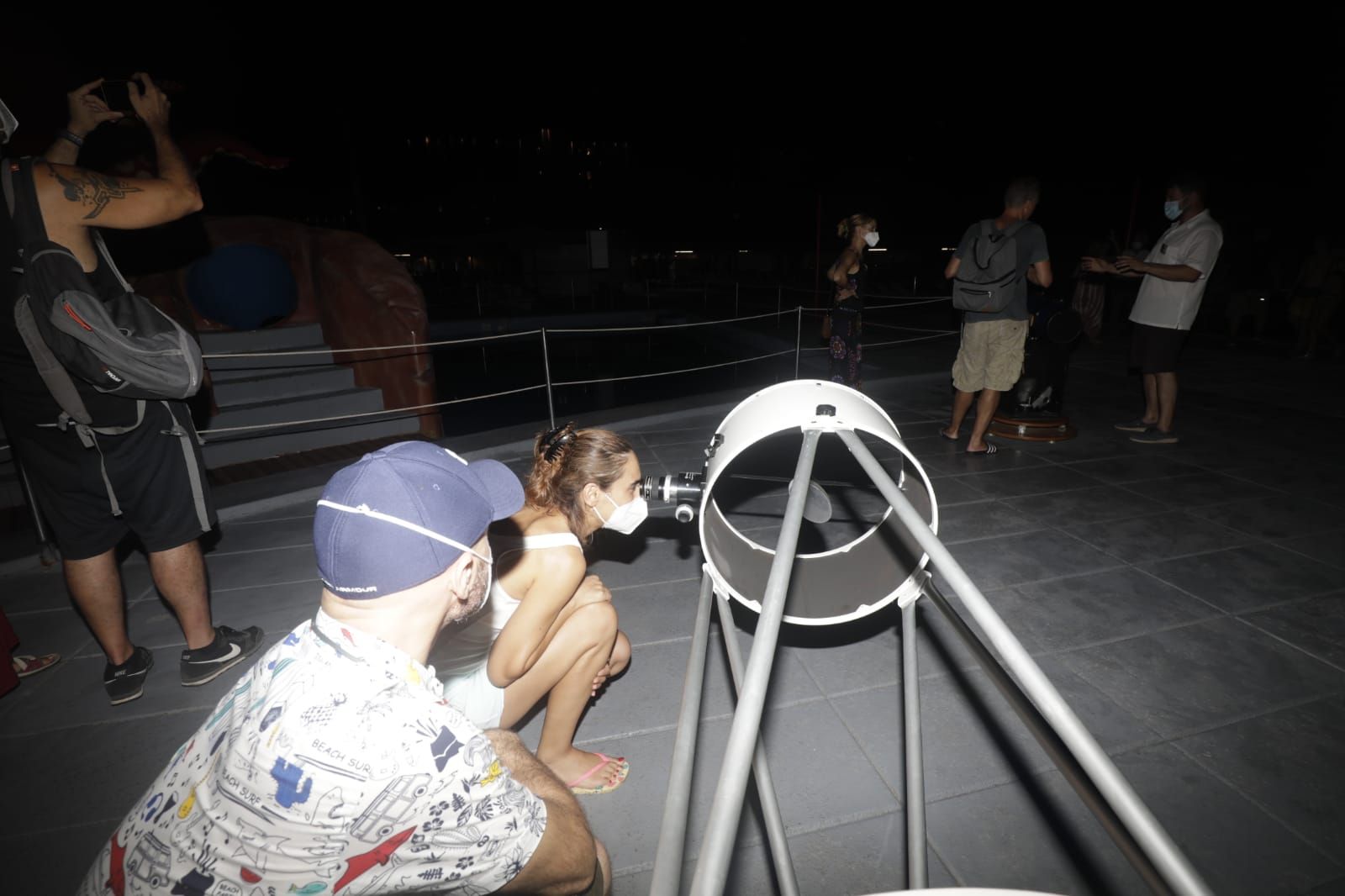 Noche de perseidas en el parque acuático de Alcudia