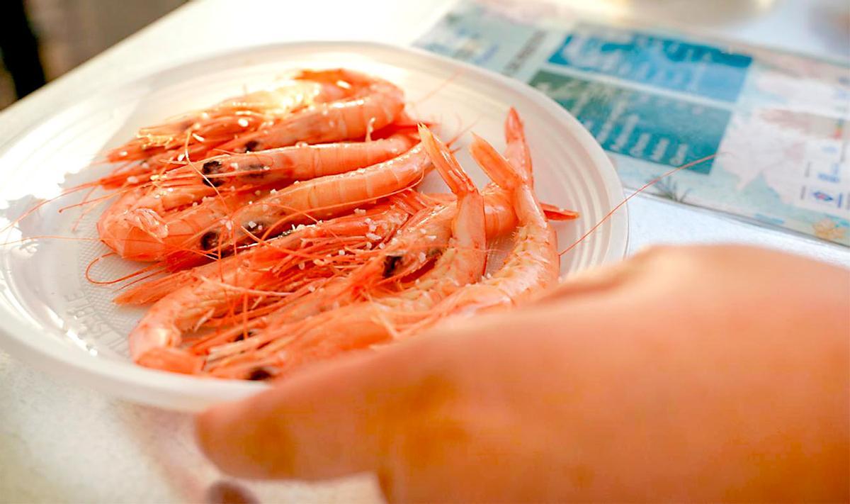 Un plato de gambas en la Feria de la Gamba y el Marisco de Huelva.