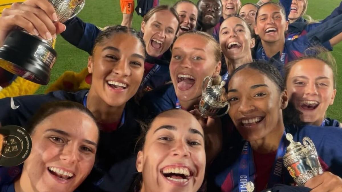¡El FC Barcelona levanta la Copa de la Reina!