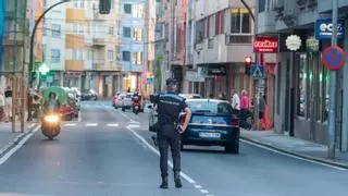 Denunciada el día de su cumpleaños por carecer de carné y con un ingreso en prisión pendiente por el mismo delito
