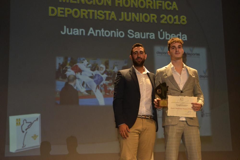 Entrega de premios de la Federación Regional de Taekwondo