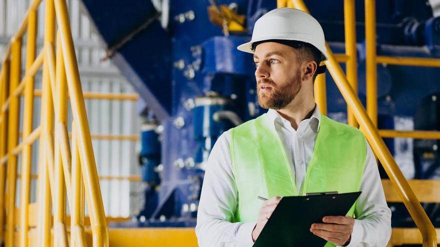 Con este curso online, podrás convertirte en el responsable de seguridad industrial de tu empresa