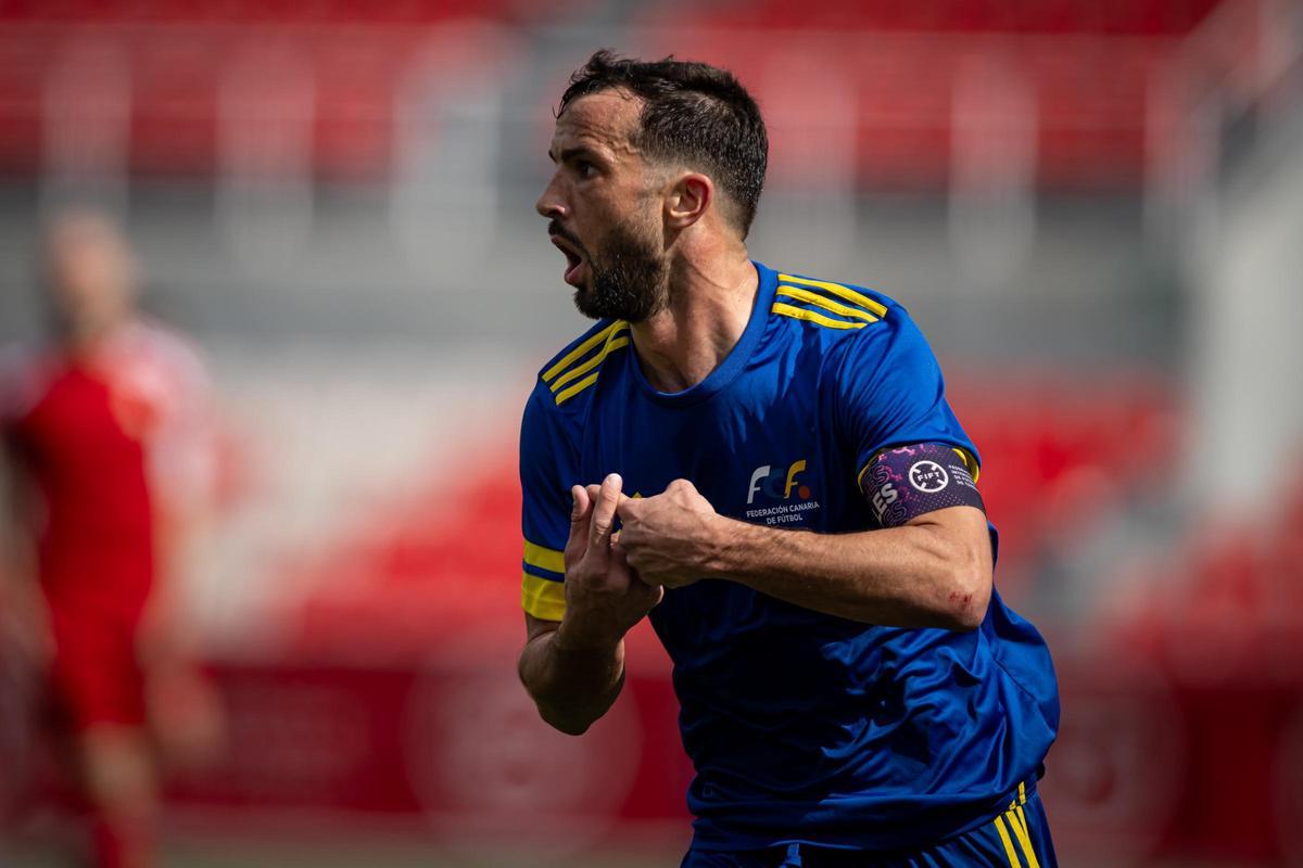 Santi Domínguez, el autor del gol.