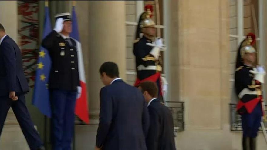 Macron recibe a Pedro Sánchez en el Elíseo