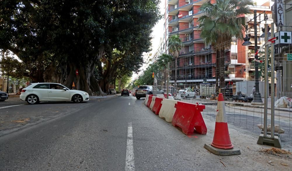 La Gran Vía Marqués del Turia, levantada por obras.