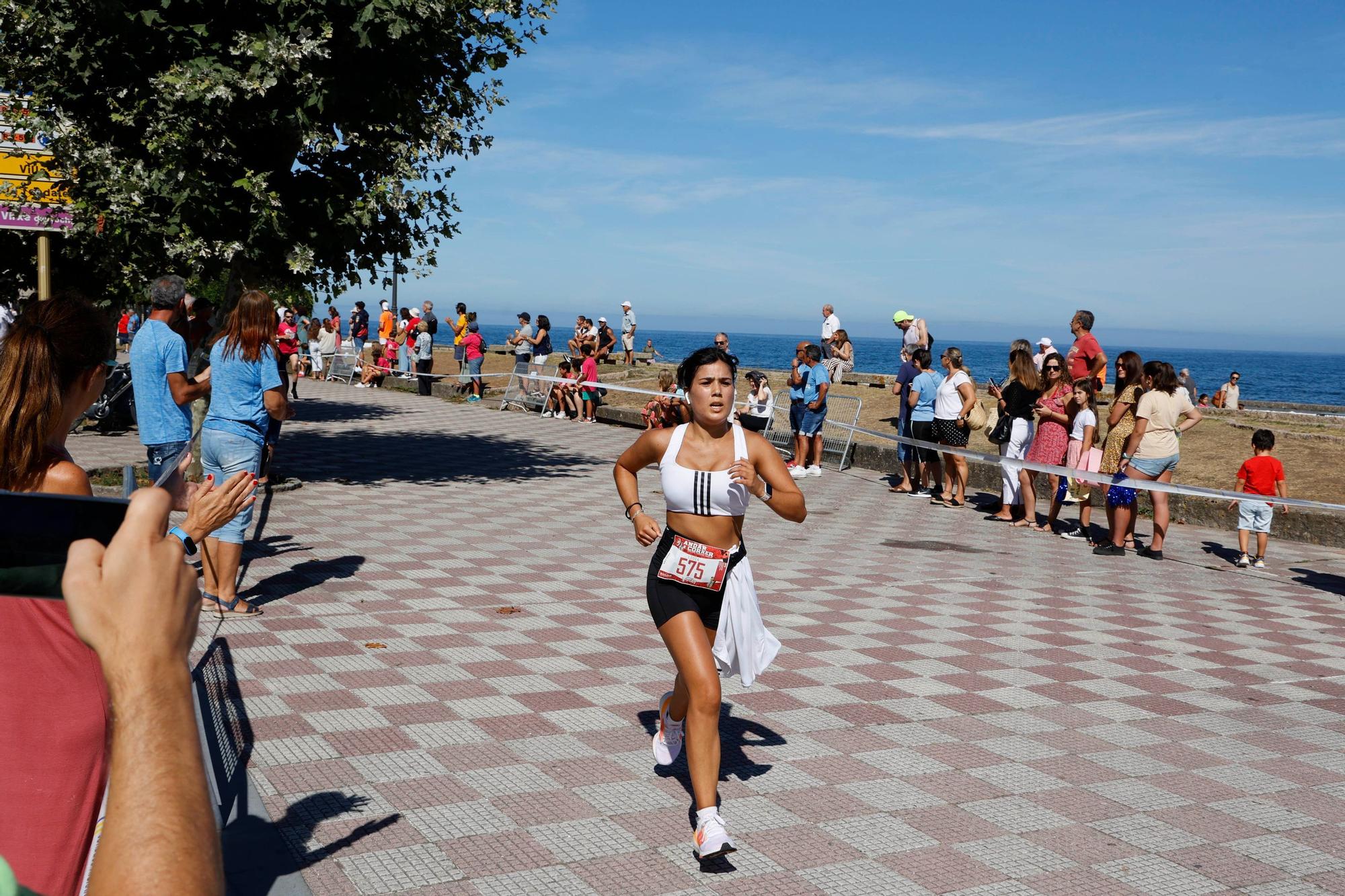 Baiona suda a ritmo de zapatilla y zumba