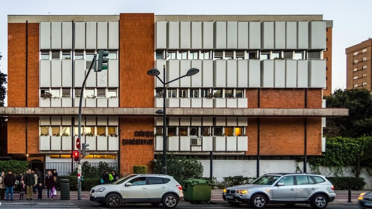 Colegio Guadalaviar.