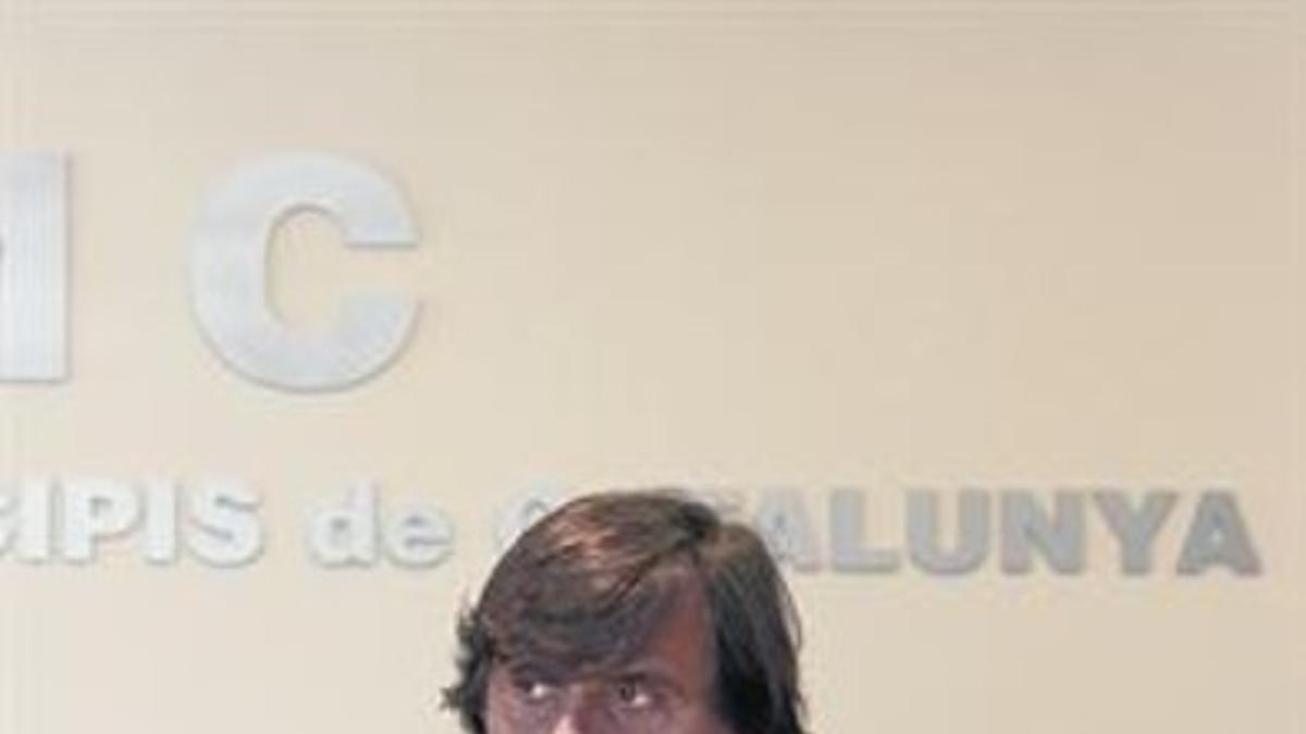 Adolfo Moreno, en una rueda de prensa de la FMC, en el 2011.