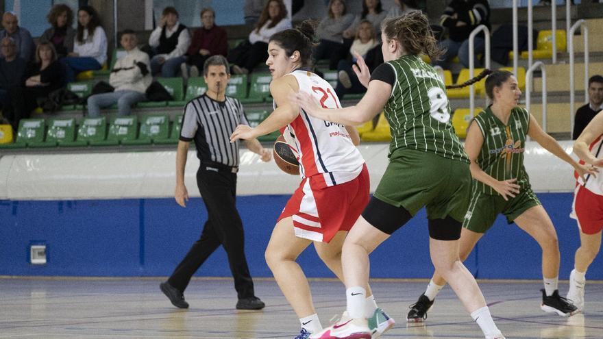 Un impuls final dona la victòria al Petropintó (54-50)