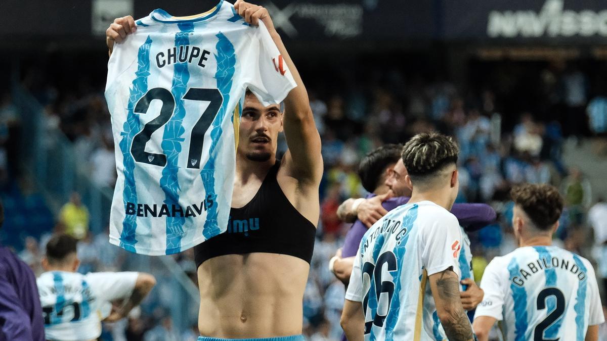 Chupete marcó un doblete el sábado ante el Sporting para dar la permanencia al Málaga CF.