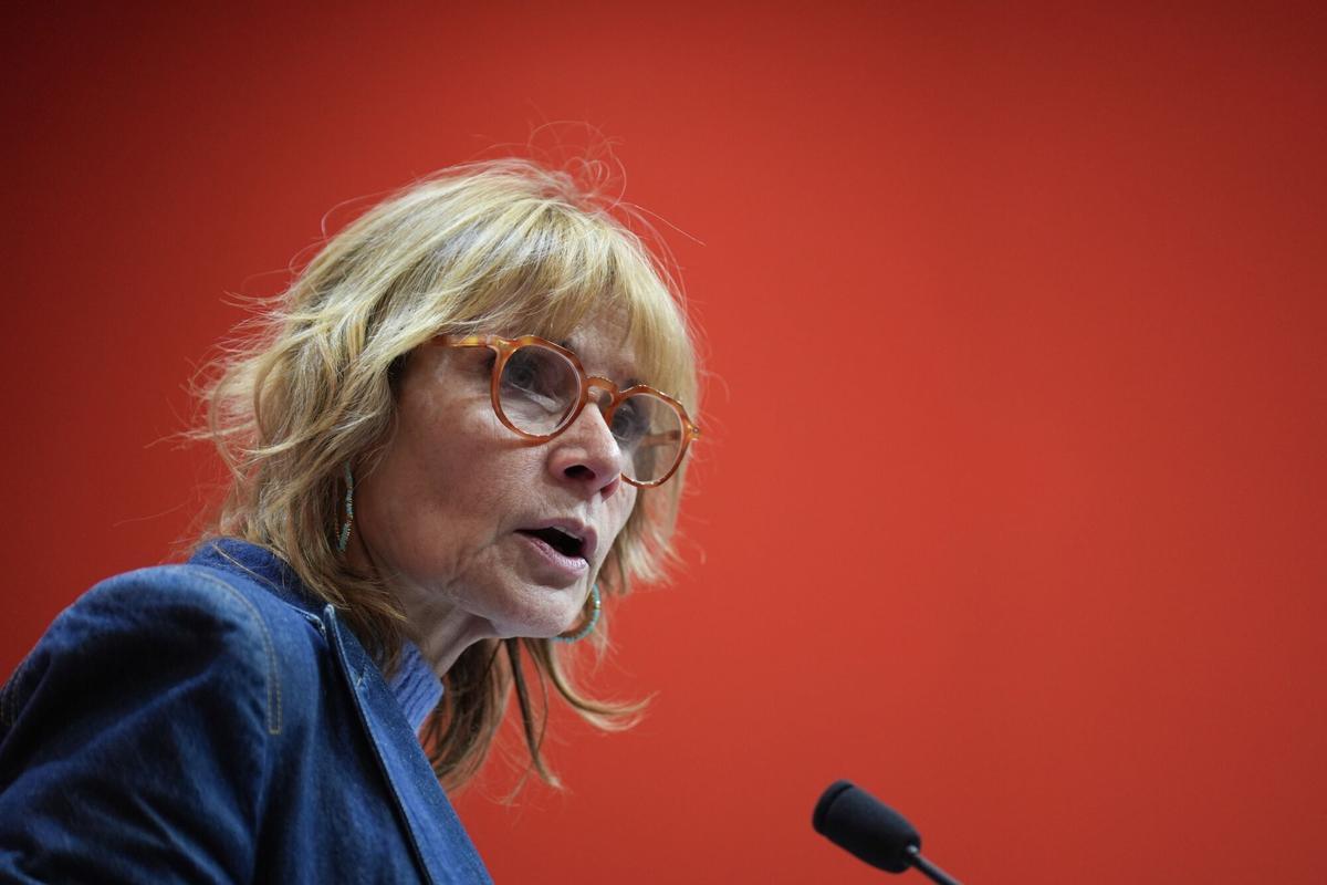 La viceprimera secretaria y portavoz del PSC, Lluïsa Moret, durante una rueda de prensa