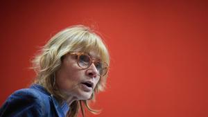 La viceprimera secretaria y portavoz del PSC, Lluïsa Moret, durante una rueda de prensa, en la sede del PSC.