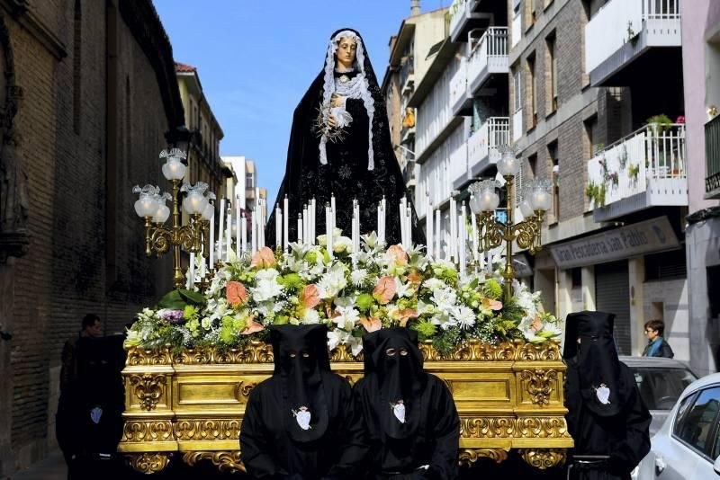 Acto de la Virgen de la Soledad ante el Cristo de la Cama