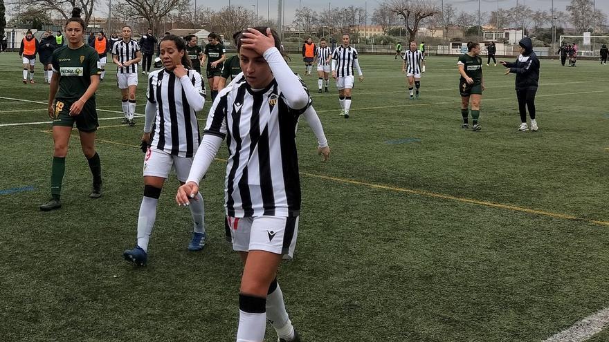 El Castellón femenino pierde dos puntos en la recta final ante el Córdoba (2-2)