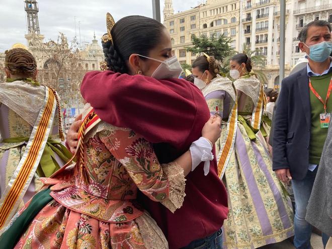 La emotiva conversación de Carmen Martín y el pirotécnico que tuvo que huir de Ucrania