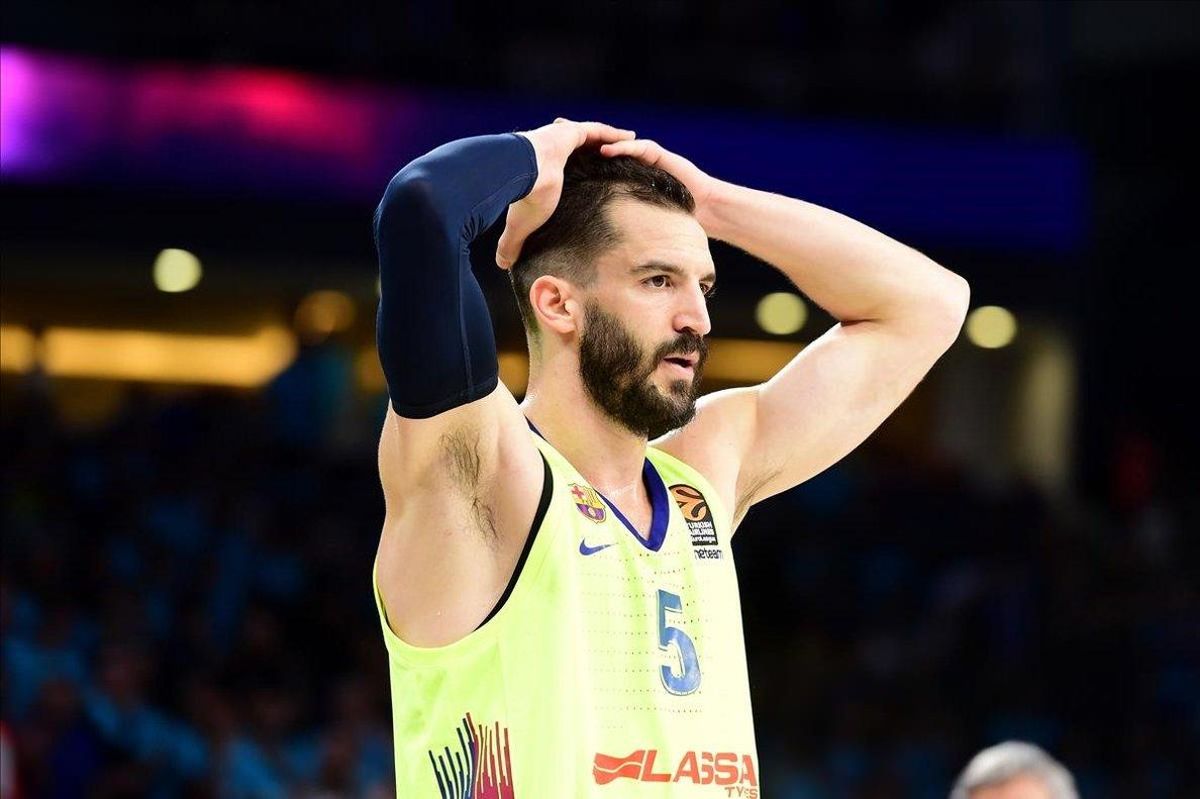lmendiola47988067 istanbul turkey may 01 pau ribas 5 of fc barcelona las200704124550 lmendiola47988067 istanbul turkey may 01 pau ribas 5 of fc barcelona las200704124550