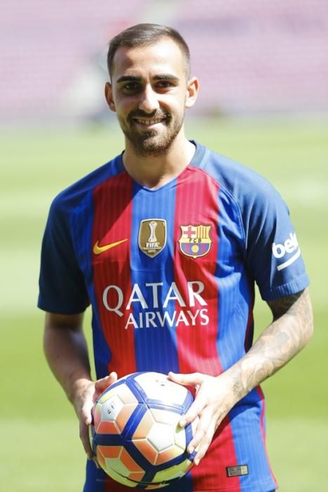 El Barça presenta Paco Alcácer