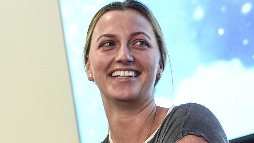 Petra Kvitova, feliz por volver a sentir los dedos