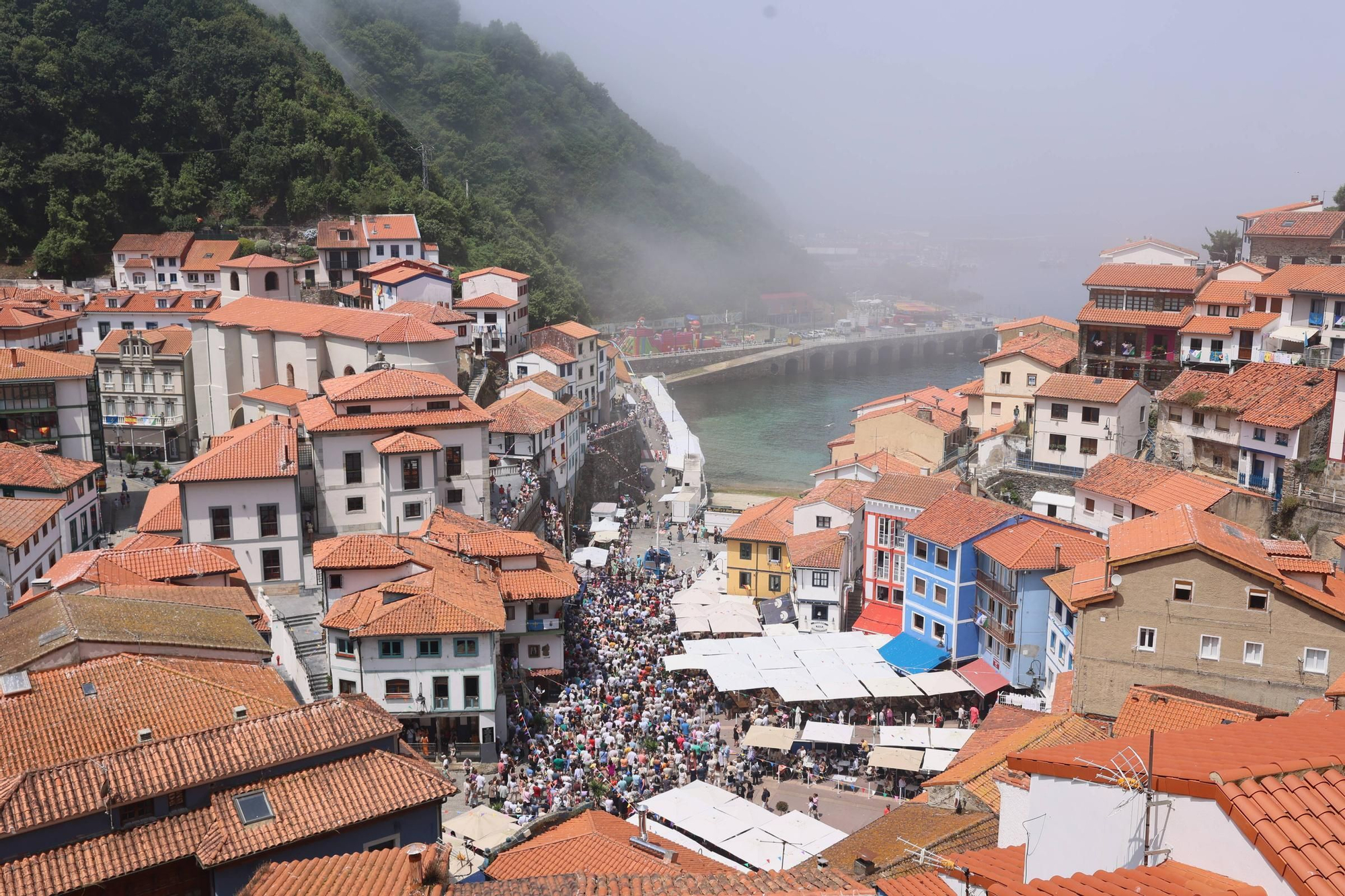 EN IMÁGENES: así fue el día de L'Amuravela en Cudillero