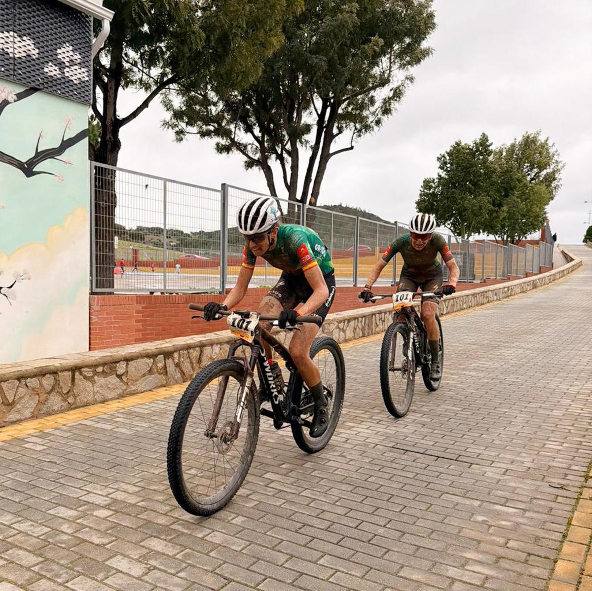Fischer y Murillo, en acción durante la contrarreloj.