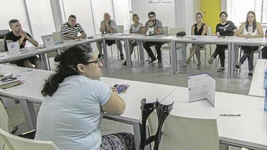 Acción contra el Hambre ayuda a encontrar trabajo a 36 cacereños